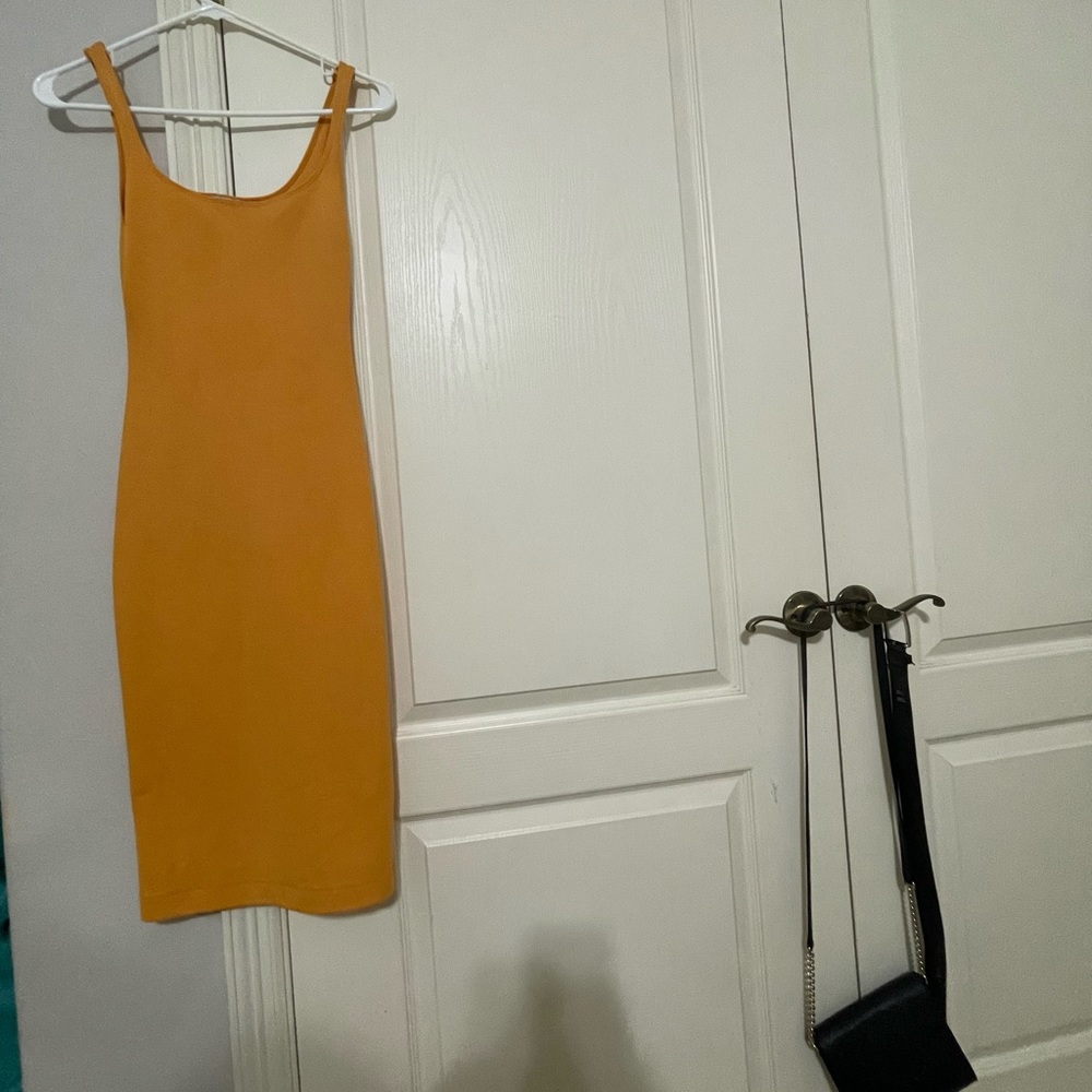 Beautiful yellow Zara Dress